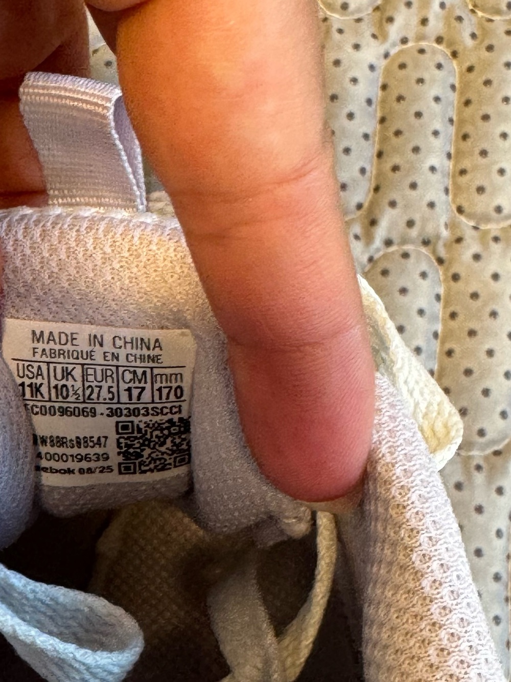 Reebok kid’s Chunky Sneaker in White and Lavender Accent - Picture 6 of 10